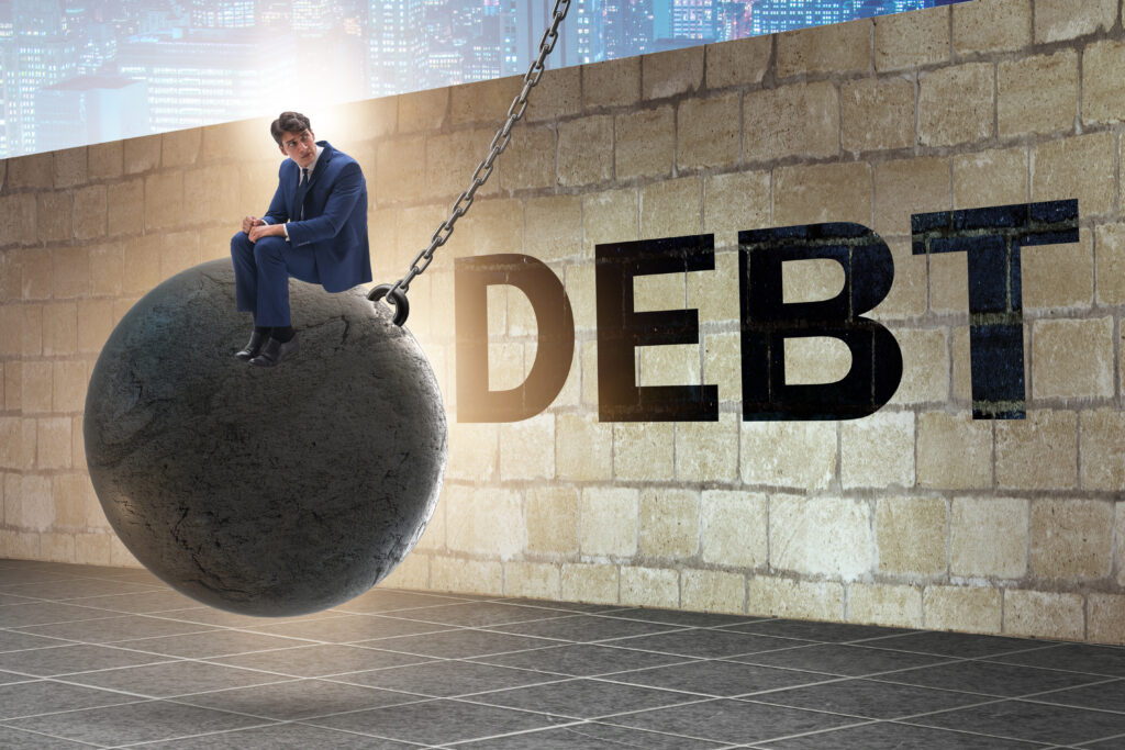 借金を踏み倒す方法はあるのか？6つのリスクと借金問題を解決する3つの方法